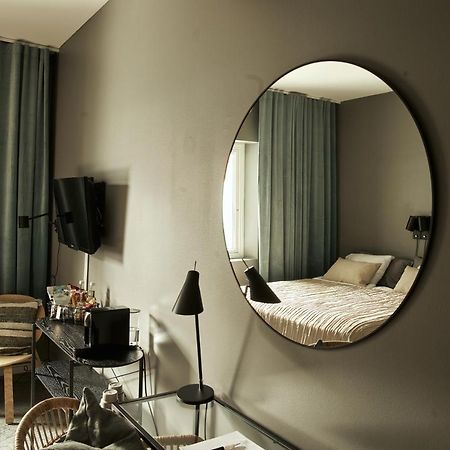 Hasse Pa Sjoekanten Hotell & Restaurang Jonkoping Bagian luar foto